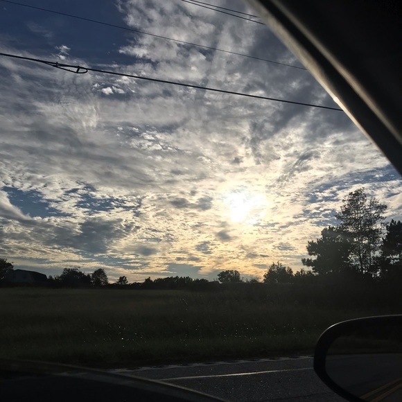 Meet your Posher, Madison - Picture 1 of 1